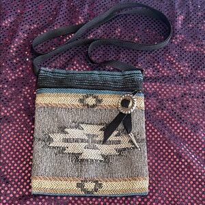 Bohemian Woven Crossbody Bag - Black and Tan